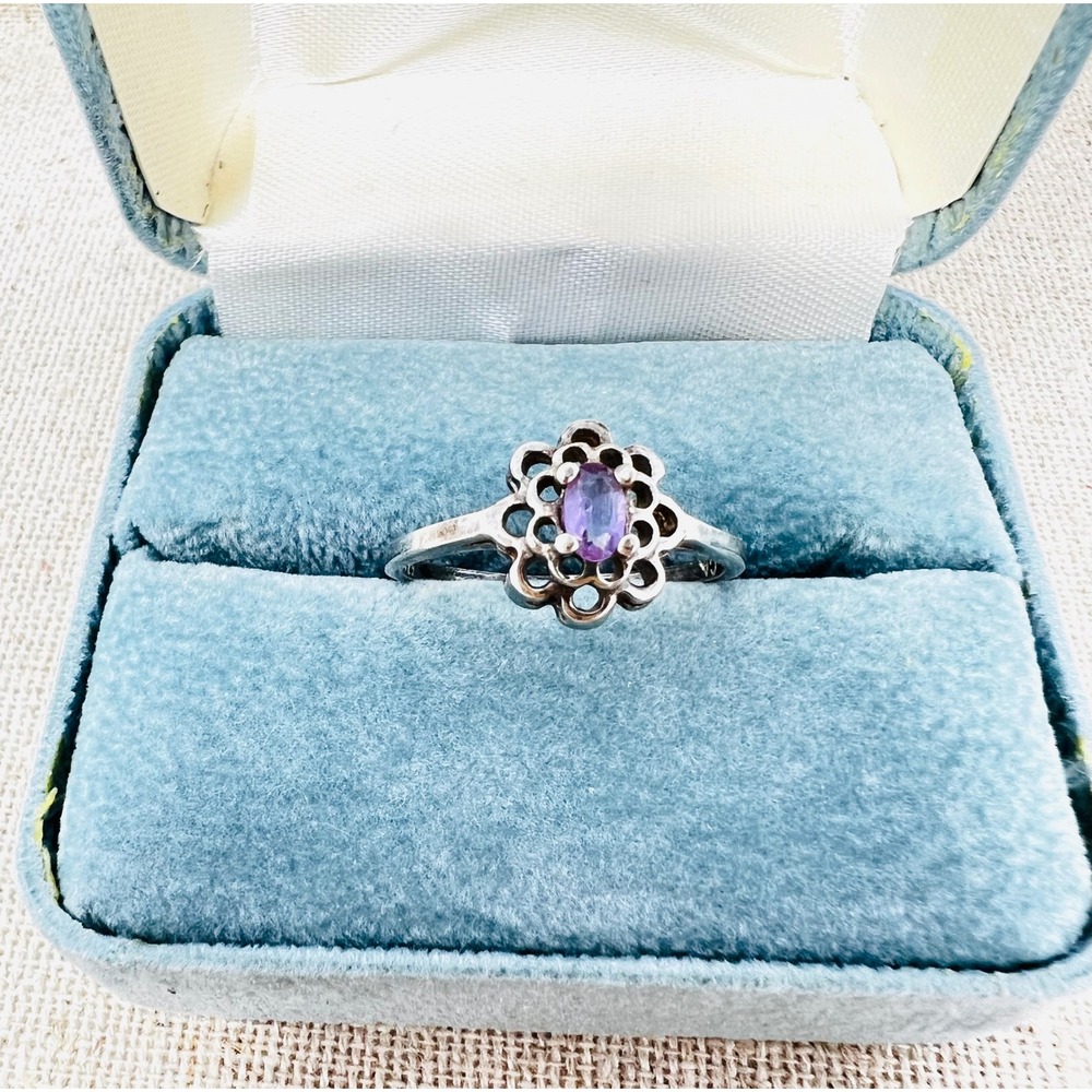 Vintage Sterling Silver Amethyst Flower Ring Size 9 Marked GA 925